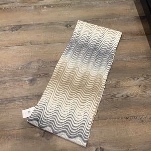 Brand new infinity scarf
